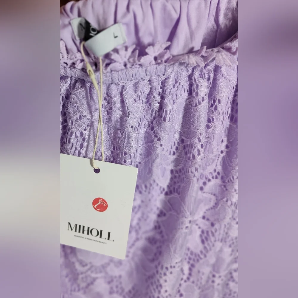 Lavender Lace Secy Women's Top Off shoulder